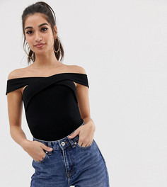 Черное боди с запахом спереди, открытыми плечами и короткими рукавами ASOS DESIGN Petite - Черный