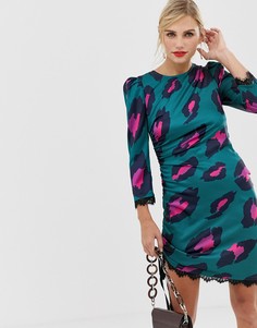 Атласное платье с ярким леопардовым принтом, кружевом и сборками по бокам Liquorish - Мульти