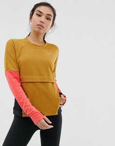 Розово-золотистый свитшот Nike Running Thermsphere - Золотой