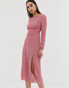 Платье миди в горошек с глубоким вырезом на спине Fashion Union - Розовый