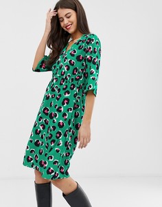 Яркое цельнокройное платье с леопардовым принтом и присборенной талией Vila - Зеленый