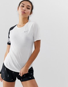 Черно-белая футболка колор блок Nike Running Miler - Черный