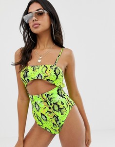 Слитный купальник с вырезом под грудью и ярким змеиным принтом ASOS DESIGN - Зеленый