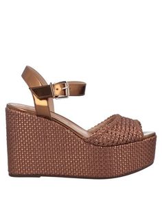 Сандалии Schutz