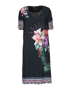 Короткое платье Desigual