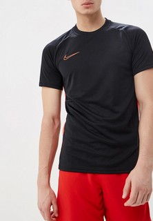 Футболка спортивная Nike
