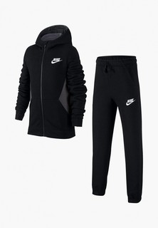 Костюм спортивный Nike