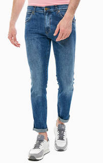 Зауженные джинсы с заломами Larston Wrangler