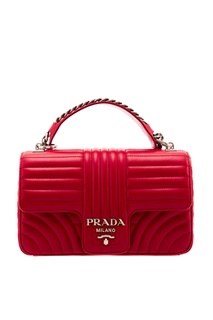 Красная кожаная сумка с фактурной отделкой Diagramme Prada