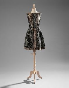 Короткое платье Lanvin