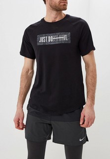 Футболка Nike