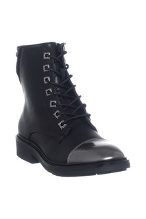 boots Romeo Gigli