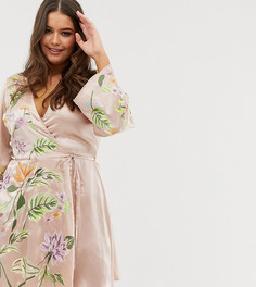 Атласное платье мини с вышивкой, запахом и завязкой ASOS DESIGN Curve - Розовый