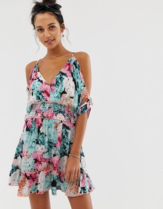 Пляжное платье с открытыми плечами и цветочным принтом River Island - Синий