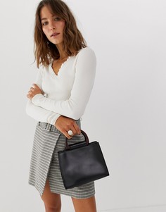 Топ кремового цвета с V-образным вырезом River Island - Кремовый