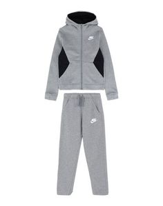 Спортивный костюм Nike