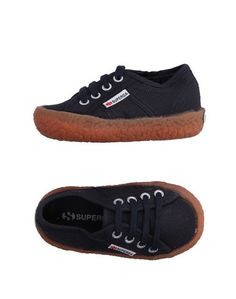 Низкие кеды и кроссовки Superga
