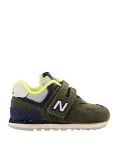Низкие кеды и кроссовки New Balance