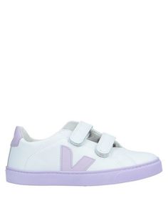 Низкие кеды и кроссовки Veja