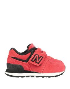 Низкие кеды и кроссовки New Balance