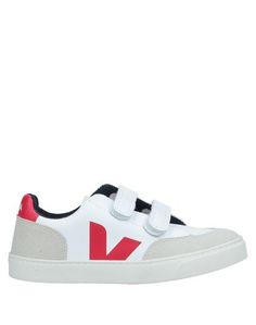 Низкие кеды и кроссовки Veja