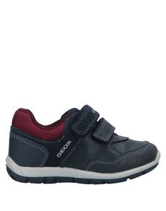 Низкие кеды и кроссовки Geox