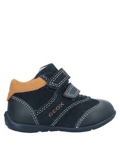 Низкие кеды и кроссовки Geox