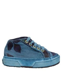 Низкие кеды и кроссовки Superga