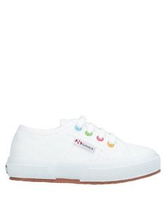 Низкие кеды и кроссовки Superga