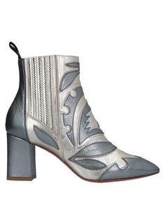 Полусапоги и высокие ботинки Santoni