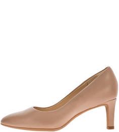 Классические кожаные туфли с острым носом Clarks