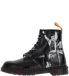 Высокие демисезонные ботинки на шнуровке Dr. Martens