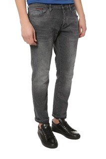 Джинсы Tommy Jeans
