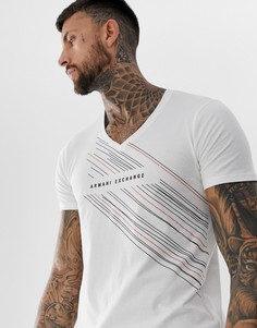 Белая футболка с V-образным вырезом, принтом и логотипом Armani Exchange - Белый