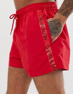 Красные шорты для плавания с фирменной лентой Calvin Klein - Красный