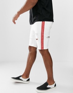 Белые джинсовые шорты скинни с рваной отделкой и красными полосками по бокам ASOS DESIGN - Белый
