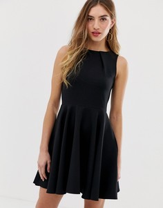Черное короткое приталенное платье Closet London - Черный