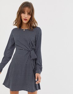 Платье в клетку с завязкой на талии Vero Moda - Темно-синий