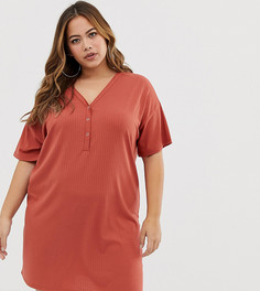 Платье-футболка в рубчик с кнопками ASOS DESIGN Curve - Красный