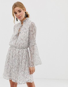 Летнее платье с цветочным принтом New Look - Мульти