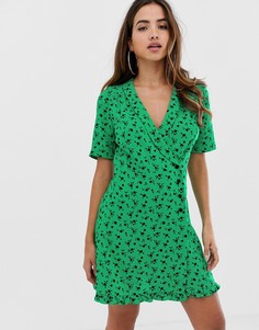 Платье мини с запахом, пуговицами и цветочным принтом ASOS DESIGN - Мульти