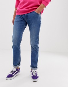 Светлые классические суженные книзу джинсы Wrangler 11mwz - Синий