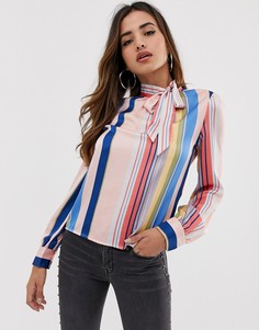 Атласная блузка в полоску пастельных оттенков с завязкой на воротнике Boohoo - Мульти