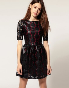 Короткое приталенное платье из кружева ASOS - Черный