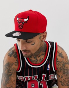 Красная бейсболка Mitchell & Ness 110 Chicago Bulls - Красный