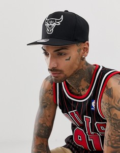 Черная бейсболка Mitchell & Ness 110 Chicago Bulls - Черный