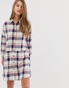 Платье-рубашка в клетку с воротником QED London - Мульти