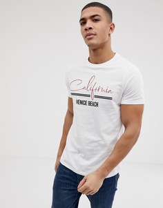 Футболка с принтом на груди ASOS DESIGN - Белый