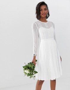 Платье с кружевной отделкой и плиссированной юбкой Ted Baker - Белый