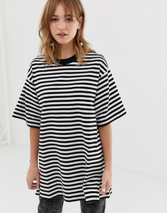 Черно-белая oversize-футболка в полоску Monki - Мульти